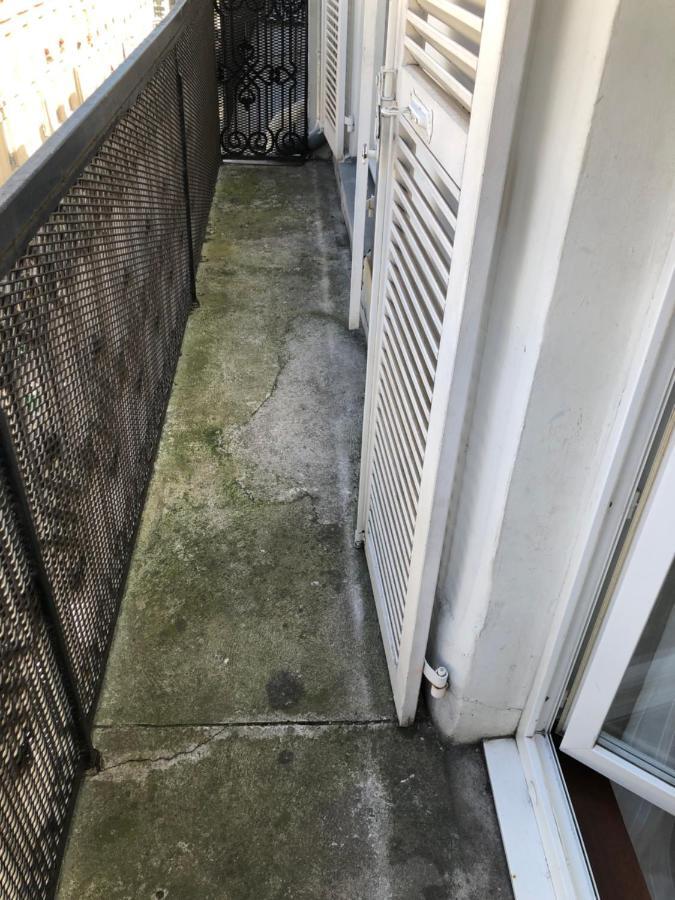 28 Rue Poulet Apartment Paris