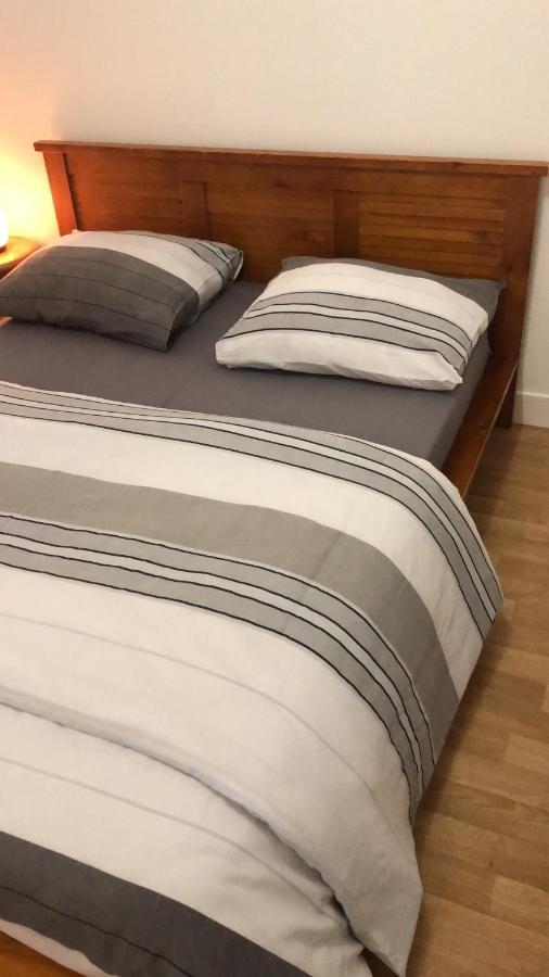 28 Rue Poulet Apartment Paris